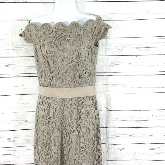Tadashi Shoji Max Lace Dress Women’s Size 6 Off The Shoulder Taupe Belted. - Picture 3 of 13